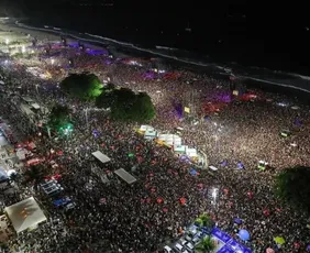 Imagem ilustrativa da imagem Eduardo Paes indica nomes para show em Copacabana em maio