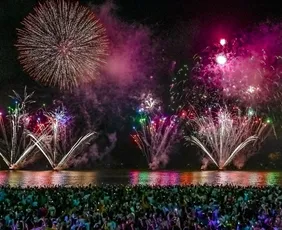 Imagem ilustrativa da imagem Elba Ramalho e Beto Kauê no Réveillon em Camburi