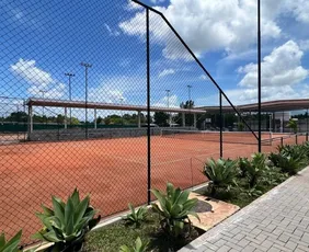 Imagem ilustrativa da imagem Escola Americana inaugura complexo esportivo com torneio de tênis​