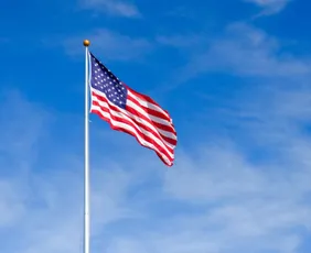 Imagem ilustrativa da imagem Estados Unidos querem analisar redes sociais de turistas dispensados de visto