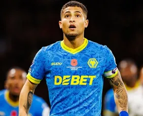 Imagem ilustrativa da imagem Ex-Flamengo deve trocar lanterna por gigante em negócio de R$ 310 milhões