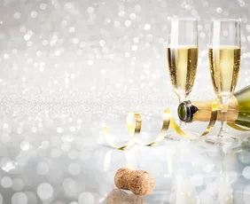 Imagem ilustrativa da imagem 'Feliz Ano Novo': mensagens para enviar por mensagem ou usar em fotos no Réveillon