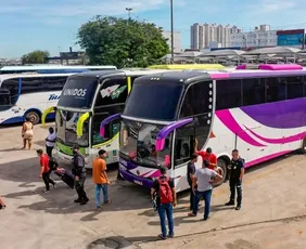 Imagem ilustrativa da imagem Festas e férias de verão acendem alerta para riscos do transporte clandestino