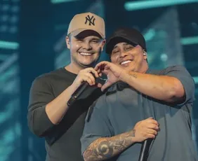 Imagem ilustrativa da imagem Festival Sertanejo traz Matheus & Kauan e agita Guarapari nesta sexta