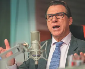 Imagem ilustrativa da imagem Fim da escala 6x1 vira aposta eleitoral de Lula