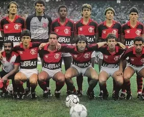 Imagem ilustrativa da imagem Flamengo ainda batalha por título de 87 após 38 anos e mesmo com decisão do STF