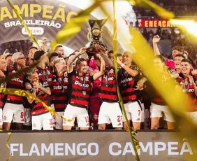 Imagem ilustrativa da imagem Flamengo mira tirar posto do Palmeiras de 'maior campeão do Brasil'