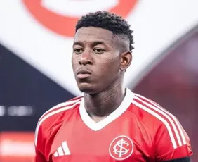 Imagem ilustrativa da imagem Flamengo se acerta com Inter e aguarda Vitão para exames médicos