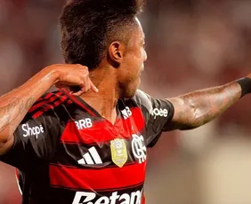 Imagem ilustrativa da imagem Flamengo tenta confirmar título brasileiro antes de batalha pela Libertadores