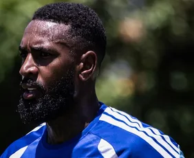 Imagem ilustrativa da imagem Gerson é acionado na Justiça pelo Flamengo