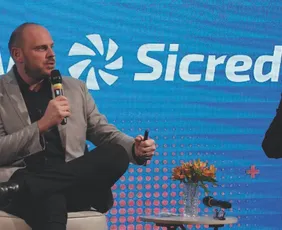 Imagem ilustrativa da imagem Gestão por propósito: Sicredi é eleita melhor empresa para trabalhar