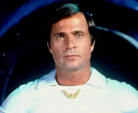 Imagem ilustrativa da imagem Gil Gerard, eterno 'Buck Rogers', morre aos 82 anos