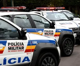 Imagem ilustrativa da imagem Homem mata pai, madrasta, irmãs e sobrinho a facadas em Minas Gerais