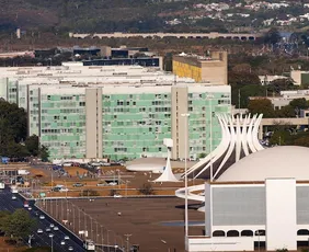 Imagem ilustrativa da imagem Incêndio no Ministério da Igualdade Racial deixa feridos