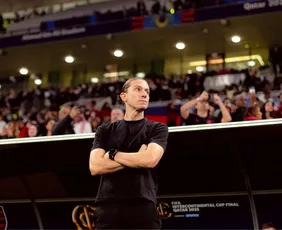 Imagem ilustrativa da imagem Jorge Jesus, Dorival e agora Filipe Luís? Flamengo repete cenários e vive incerteza