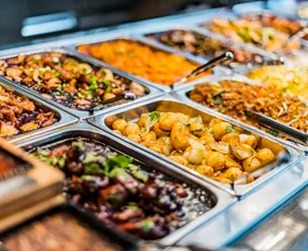 Imagem ilustrativa da imagem Justiça suspende mudanças de Lula para vale-refeição de duas empresas