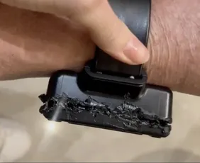 Imagem ilustrativa da imagem Laudo da PF confirma que Bolsonaro usou solda para romper tornozeleira