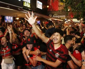 Imagem ilustrativa da imagem Libertadores: Título em Lima e muita festa em Vitória