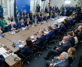 Imagem ilustrativa da imagem Lula tem reuniões bilaterais com presidentes do Panamá e Uruguai