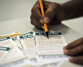 Imagem ilustrativa da imagem Mega-Sena sorteia nesta quinta-feira prêmio acumulado em R$ 55 milhões