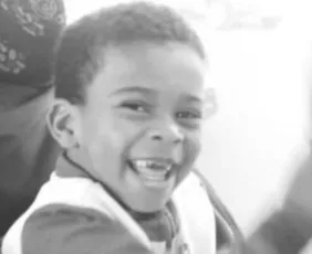 Imagem ilustrativa da imagem Menino de 4 anos morre afogado em piscina em Presidente Kennedy