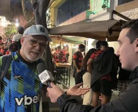 Imagem ilustrativa da imagem Morador do ES, botafoguense participa de festa rubro-negra em Lima: 'passar faixa'