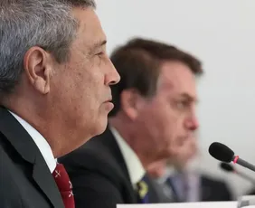 Imagem ilustrativa da imagem Moraes mantém prisão de Braga Netto