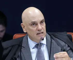 Imagem ilustrativa da imagem Moraes nega prisão domiciliar e mantém Bolsonaro preso na PF