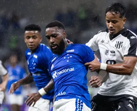 Imagem ilustrativa da imagem Na estreia de Gerson, Cruzeiro é derrotado antes do clássico contra o Atlético