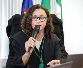 Imagem ilustrativa da imagem O que sustenta uma vida? A trajetória de Débora mostra que o Estado pode ser mais