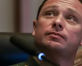 Imagem ilustrativa da imagem PF sugere que Mauro Cid seja incluído em programa de proteção a testemunhas