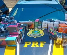 Imagem ilustrativa da imagem PRF apreende cigarros contrabandeados e cigarros eletrônicos em Guarapari