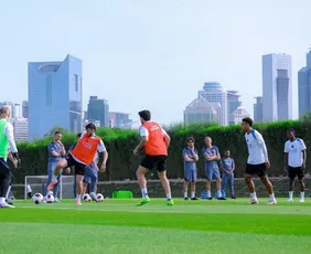 Imagem ilustrativa da imagem PSG faz 1º treino de olho na final do Intercontinental e Marquinhos vai a campo