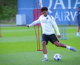 Imagem ilustrativa da imagem PSG pode ficar sem Marquinhos em possível final com o Flamengo no Intercontinental