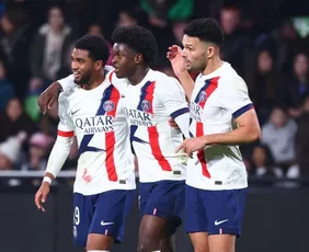 Imagem ilustrativa da imagem PSG poupa titulares e vence o Metz antes da decisão contra o Flamengo