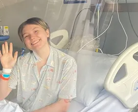 Imagem ilustrativa da imagem Pai de Isabel Veloso desabafa sobre filha na UTI: 'saudade bateu forte'