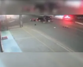 Imagem ilustrativa da imagem Passageira morre após colisão de moto com carro no Janga, em Paulista