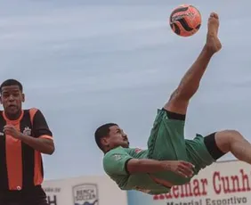 Imagem ilustrativa da imagem Praia de Itapoã recebe jogos de futebol de areia neste domingo