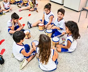 Imagem ilustrativa da imagem Prefeitura abre período de matrículas para 2026 em Cmeis de Vitória