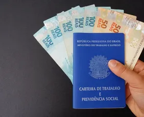 Imagem ilustrativa da imagem Primeira parcela do 13º deve ser paga até 28 de novembro; veja quem recebe