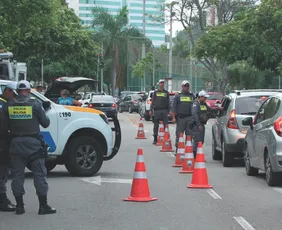 Imagem ilustrativa da imagem Reforço na fiscalização: blitze diárias nas ruas e estradas começam nesta sexta