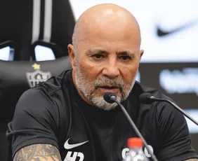Imagem ilustrativa da imagem Sampaoli cobra reforços no Atlético-MG
