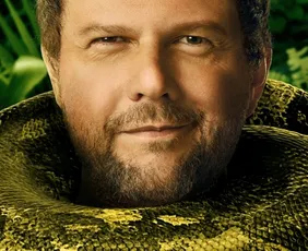 Imagem ilustrativa da imagem Selton Mello vira destaque internacional em 'Anaconda' e recebe elogios da crítica