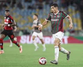 Imagem ilustrativa da imagem Serna acerta renovação com o Fluminense até o fim de 2028