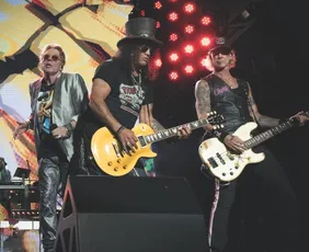 Imagem ilustrativa da imagem Show histórico em Cariacica: Guns N’ Roses vem com formação original ao ES