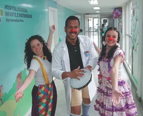 Imagem ilustrativa da imagem Solidariedade: jovens trocam o tempo livre por trabalho voluntário