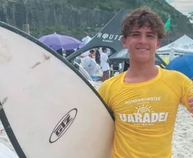 Imagem ilustrativa da imagem Surfista Eric Grattz garante pódios na final do Estadual