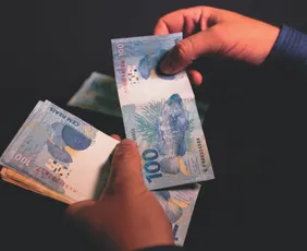 Imagem ilustrativa da imagem TCU identifica que 5 mil mortos receberam benefícios do INSS ou Bolsa Família