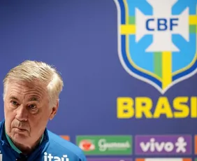 Imagem ilustrativa da imagem Testes de Ancelotti funcionam, e seleção já tem nove titulares para a Copa