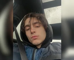 Imagem ilustrativa da imagem Timothée Chalamet comemora chegada aos 30 anos